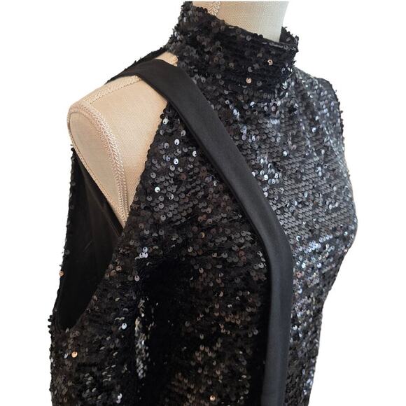 Black Long Sleeve Sequin Asymmetrical Ribbon Top Sz Small - Picture 4 of 7